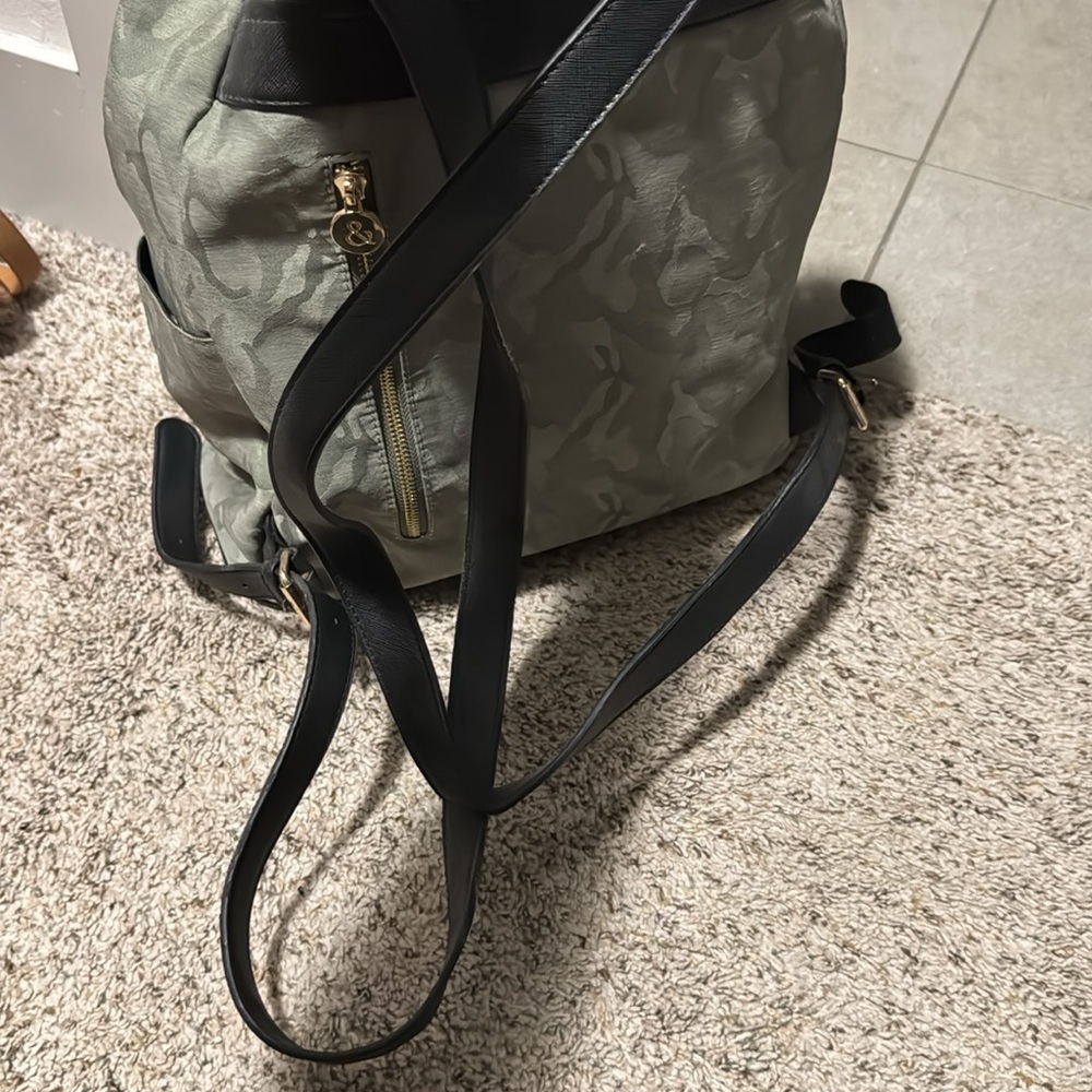 Camouflage Backpack with Black Accents - Picture 6 of 6